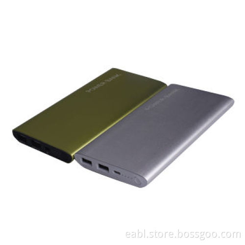 Dual USB power charger with 12,000mAh capacity for most phones, aluminum alloy housing